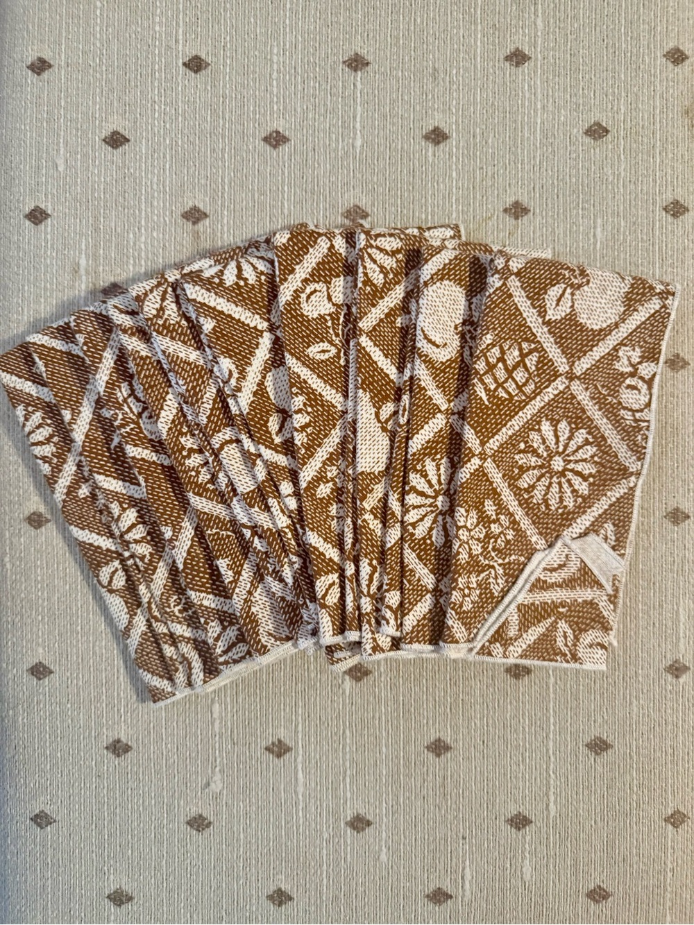 Vintage Brown White Floral Geometric Jacquard Cloth Dinner Napkins 15x15 (10)